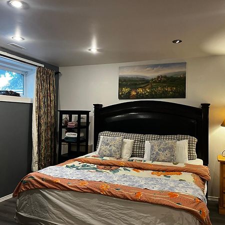 Hidden Valley New Basement Suite With Private Bathroom! Calgary Extérieur photo
