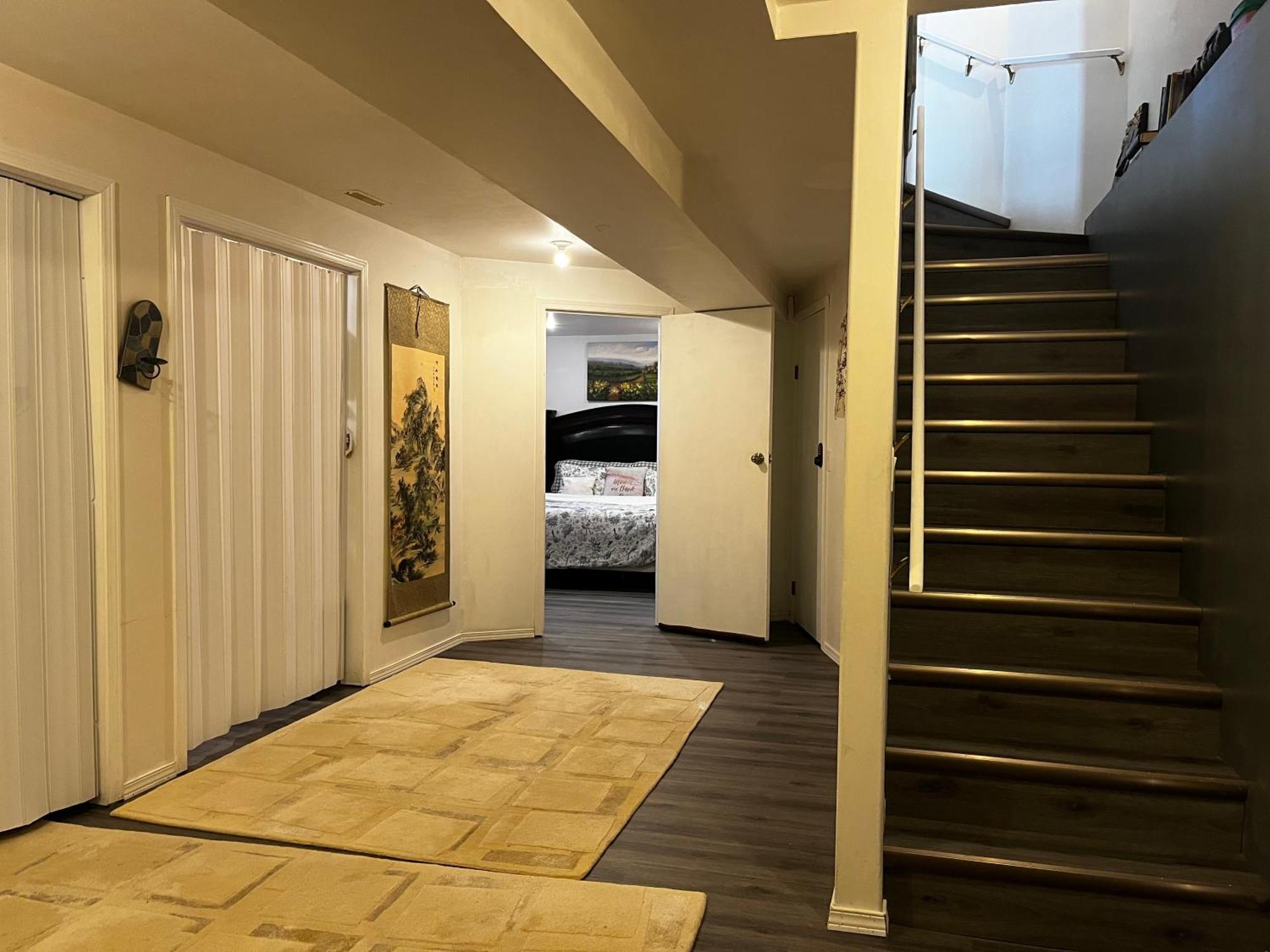 Hidden Valley New Basement Suite With Private Bathroom! Calgary Extérieur photo