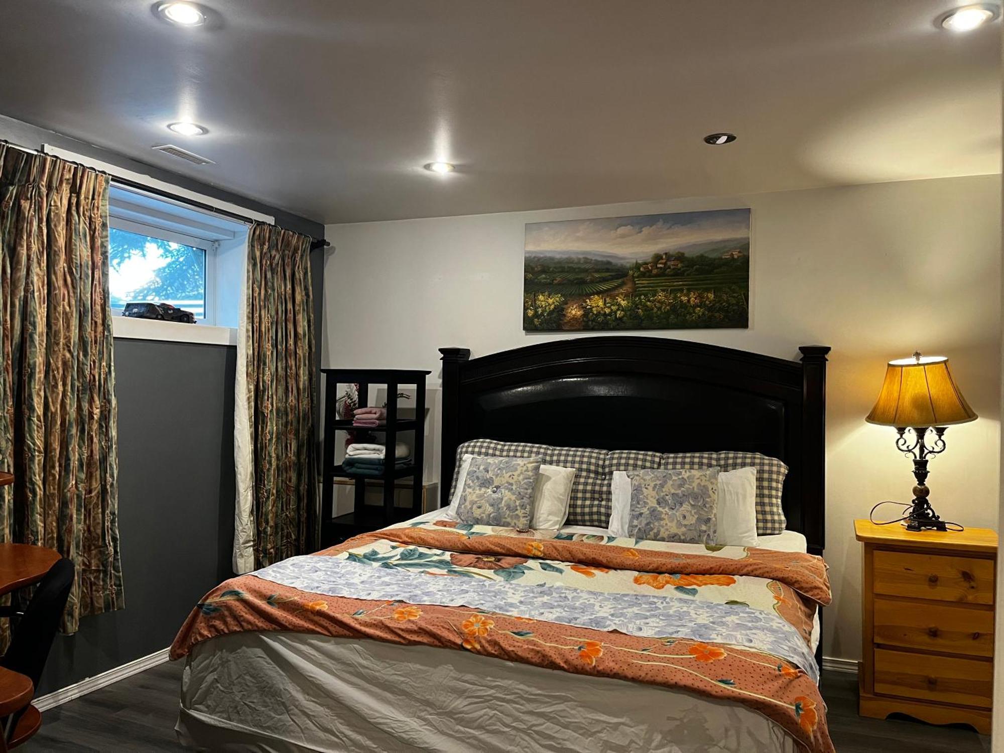Hidden Valley New Basement Suite With Private Bathroom! Calgary Extérieur photo